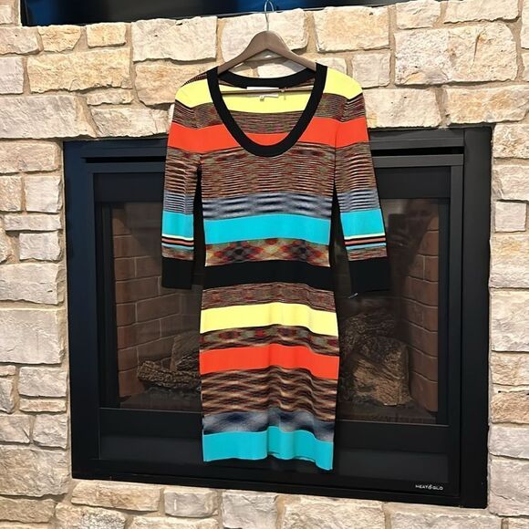 Diane Von Furstenburg Dress Stretch Striped print 3/4 sleeve mini scoop neck M - Picture 12 of 17
